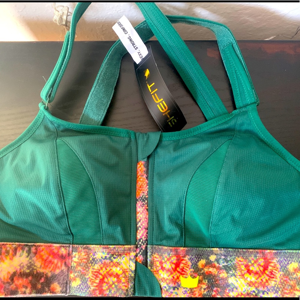 SheFit adjustable high impact sports bra size medium emerald green